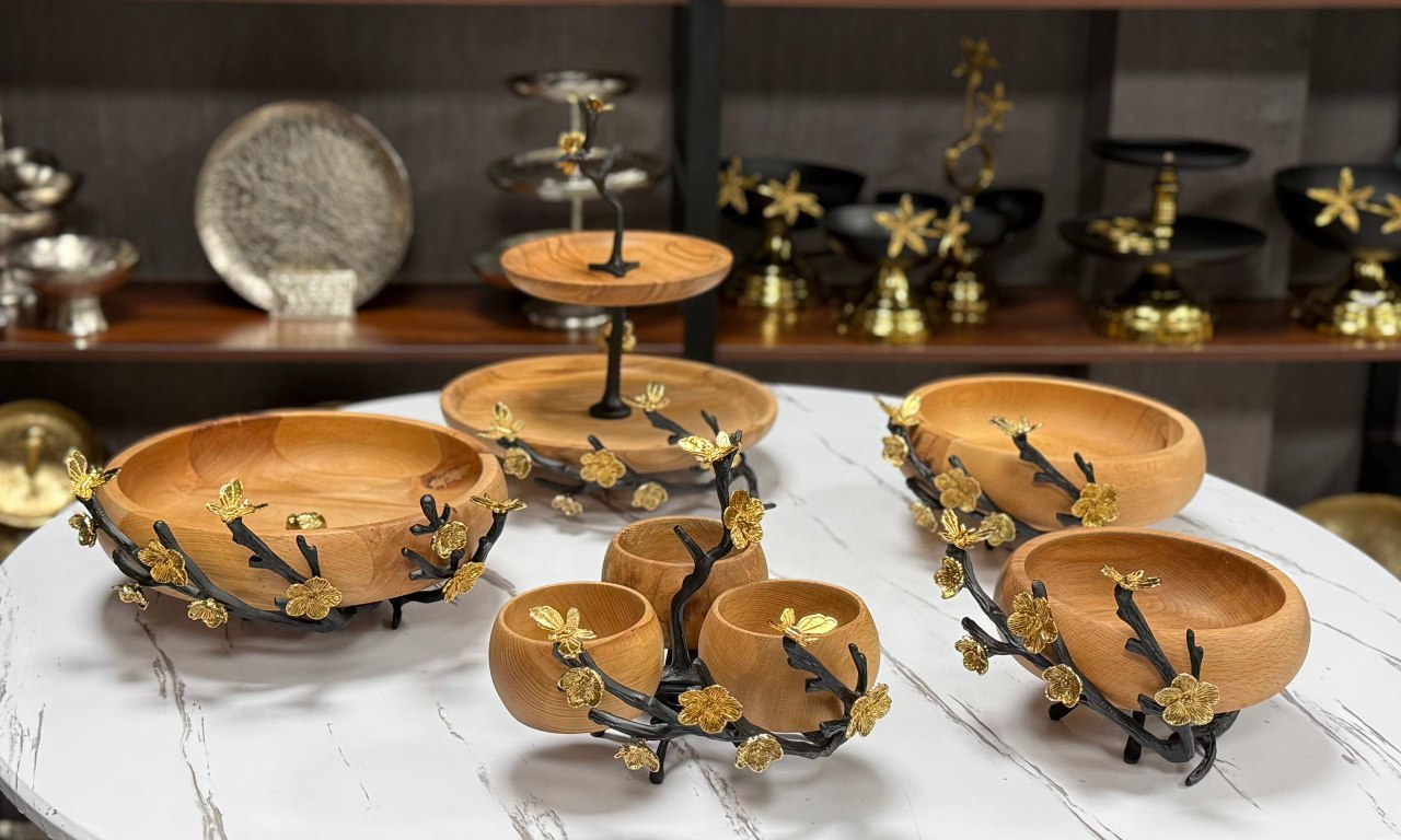 سرویس پذیرایی شاخه