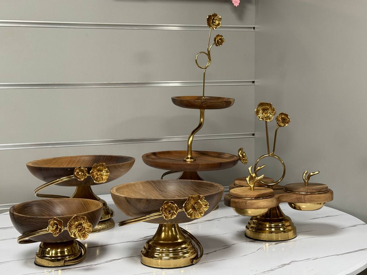 سرویس پذیرایی شقایق